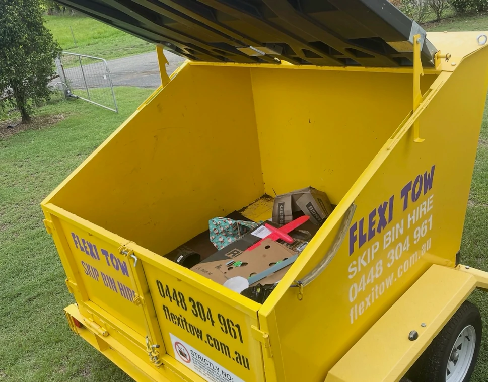 Open Flexi Tow skip showing easy rear access